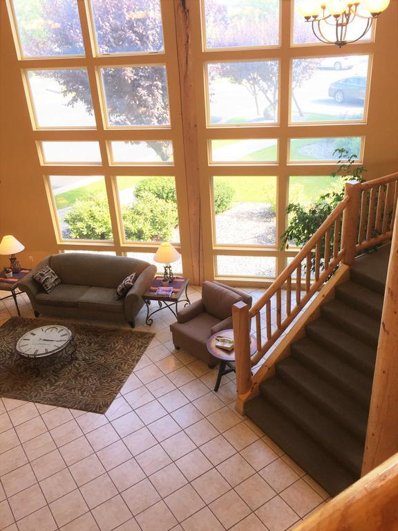River Lodge And Cabins Boardman Екстериор снимка