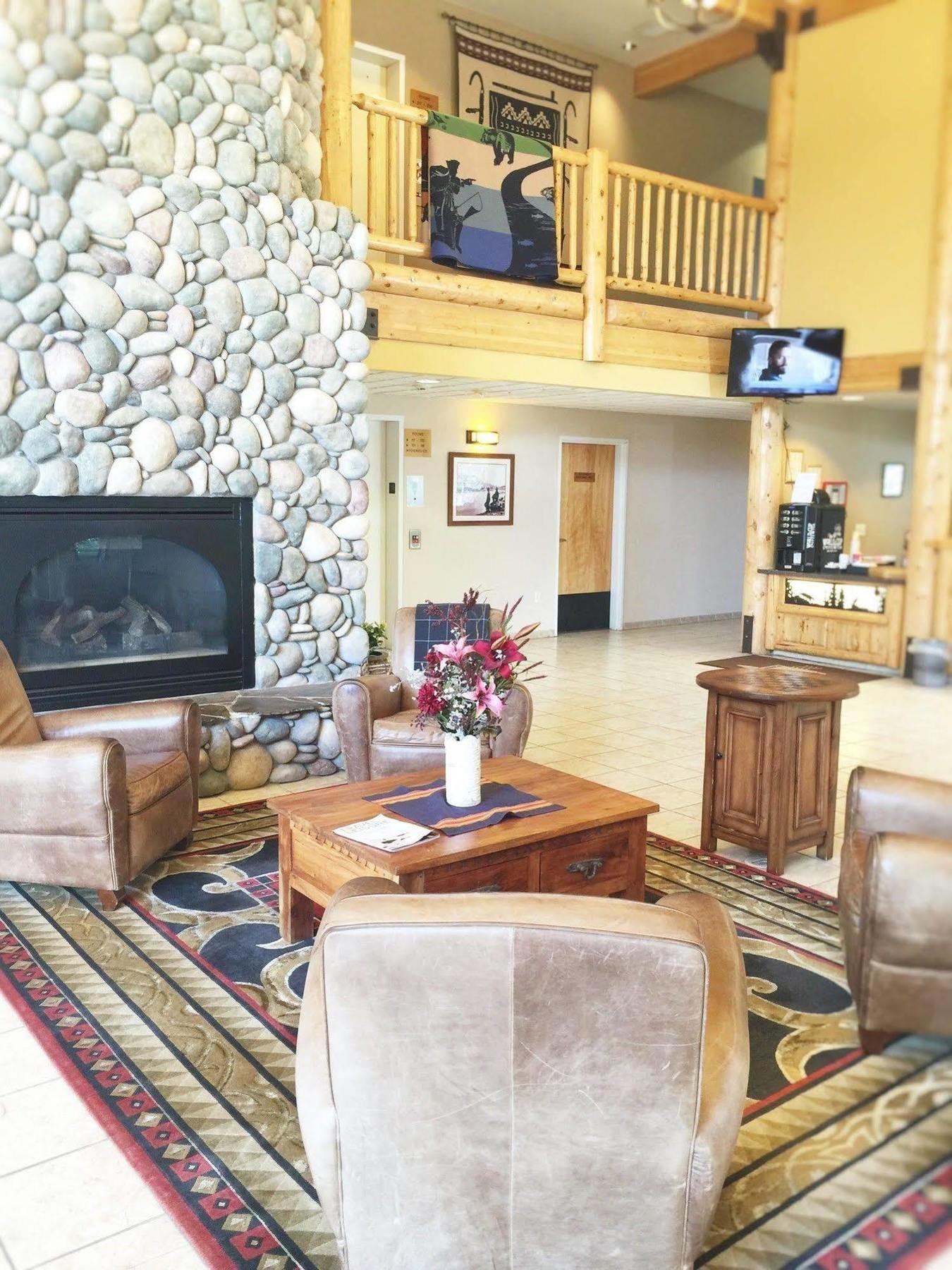 River Lodge And Cabins Boardman Екстериор снимка
